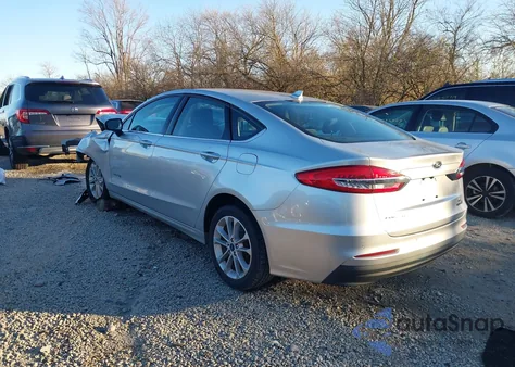 2019 Ford Fusion Hybrid Se from USA, damaged, VIN 3FA6P0LU8KR106967